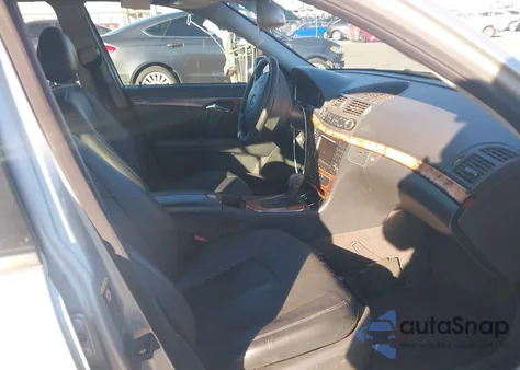 2004 Mercedes-Benz E 320 z USA, uszkodzony, nr VIN WDBUH65J64A519079